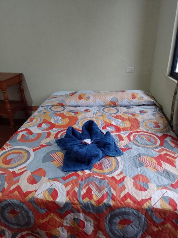 Hostal Sweet Dreams Panajachel Bagian luar foto