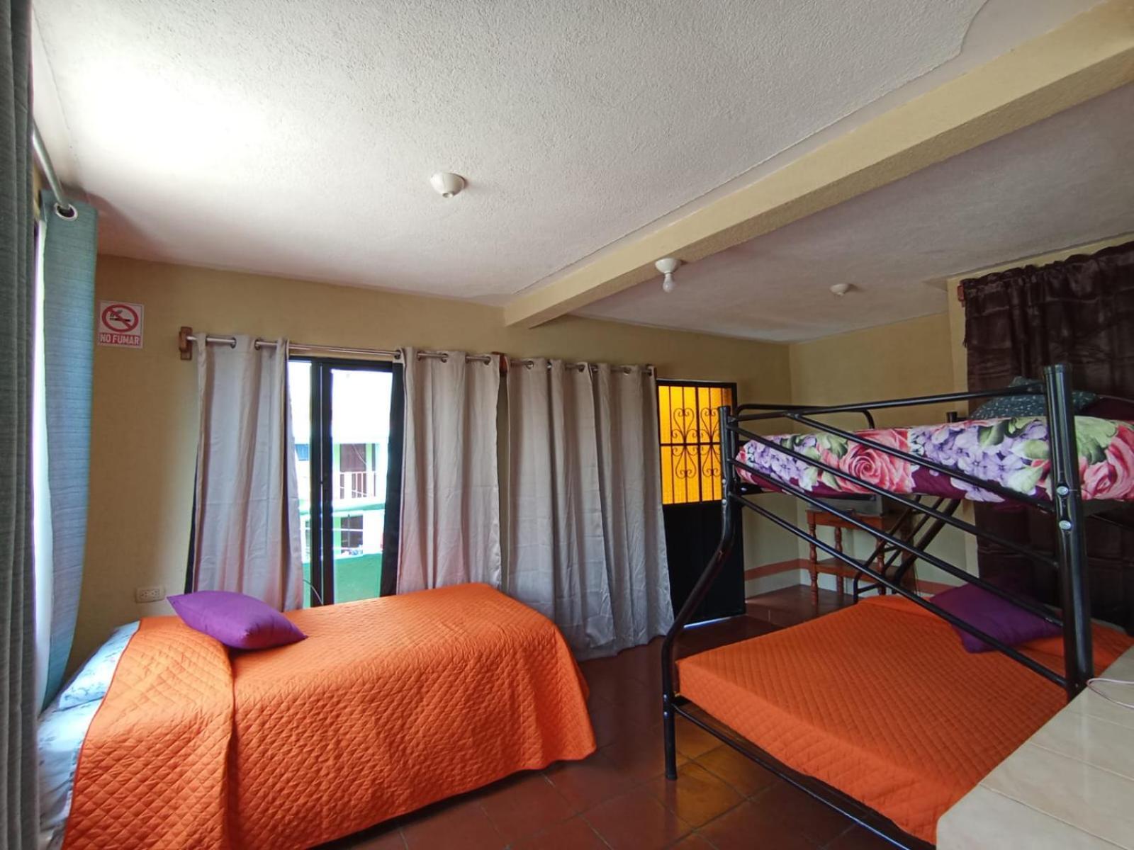 Hostal Sweet Dreams Panajachel Ruang foto